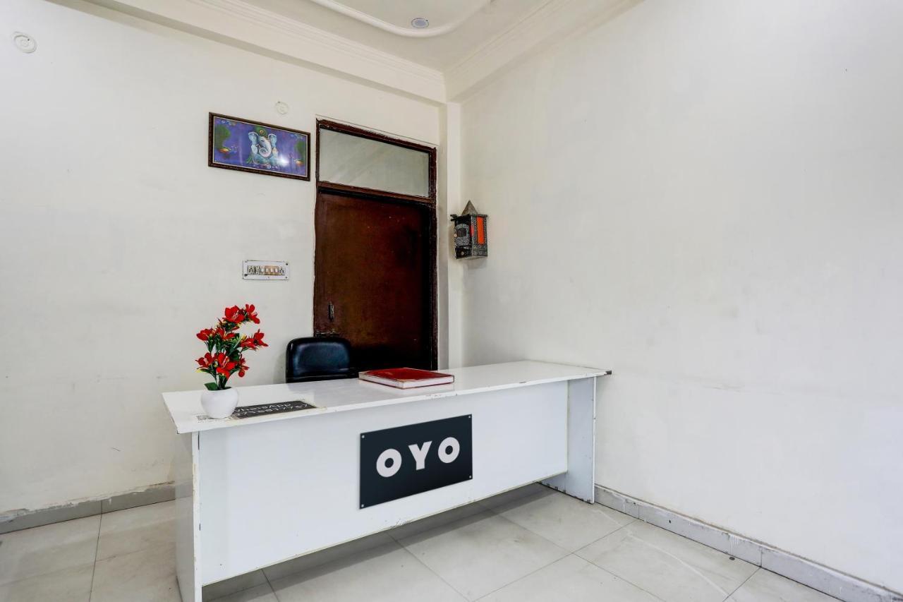 Hotel O Thirty Inns 诺伊达 外观 照片
