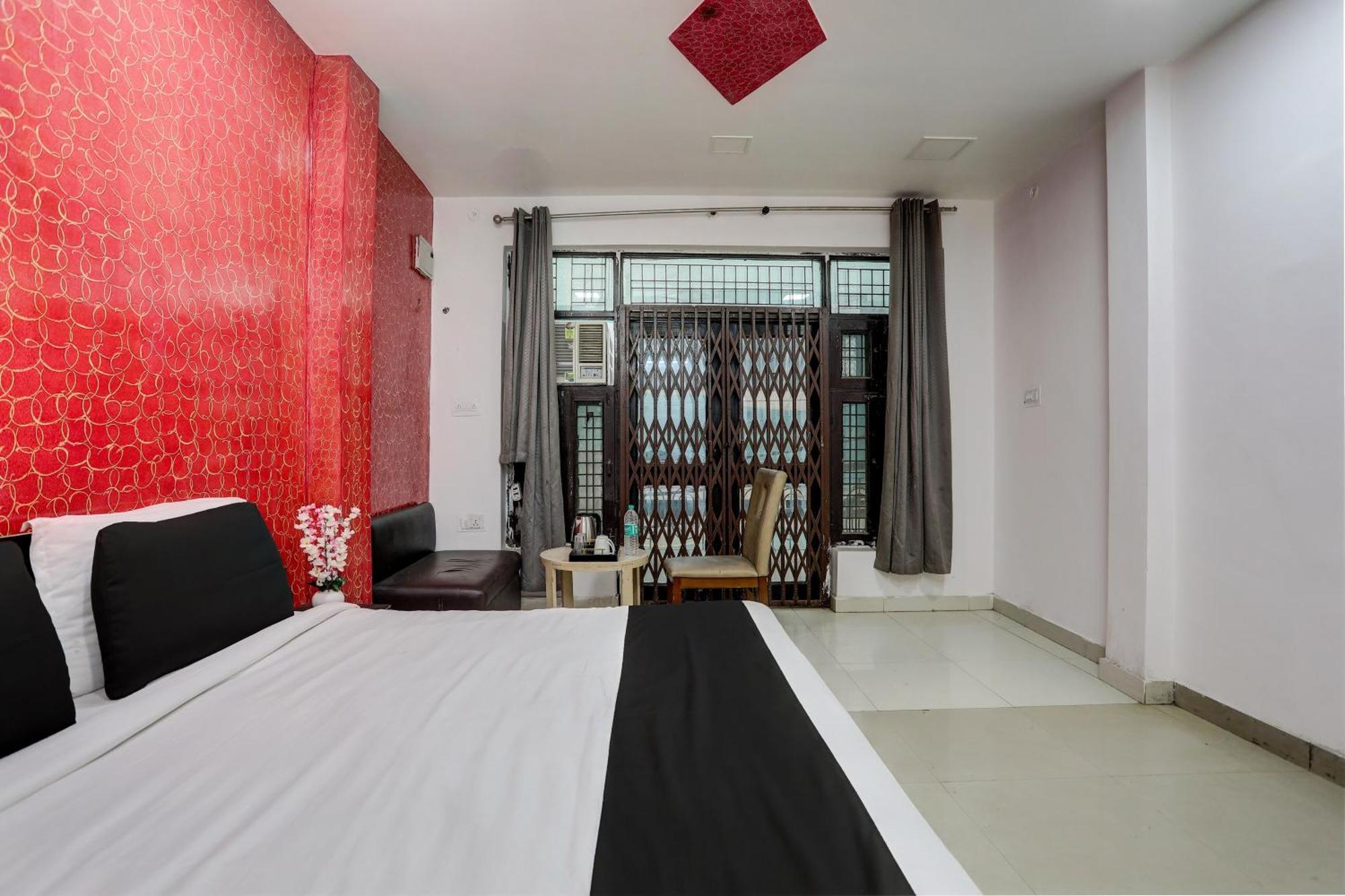 Hotel O Thirty Inns 诺伊达 外观 照片
